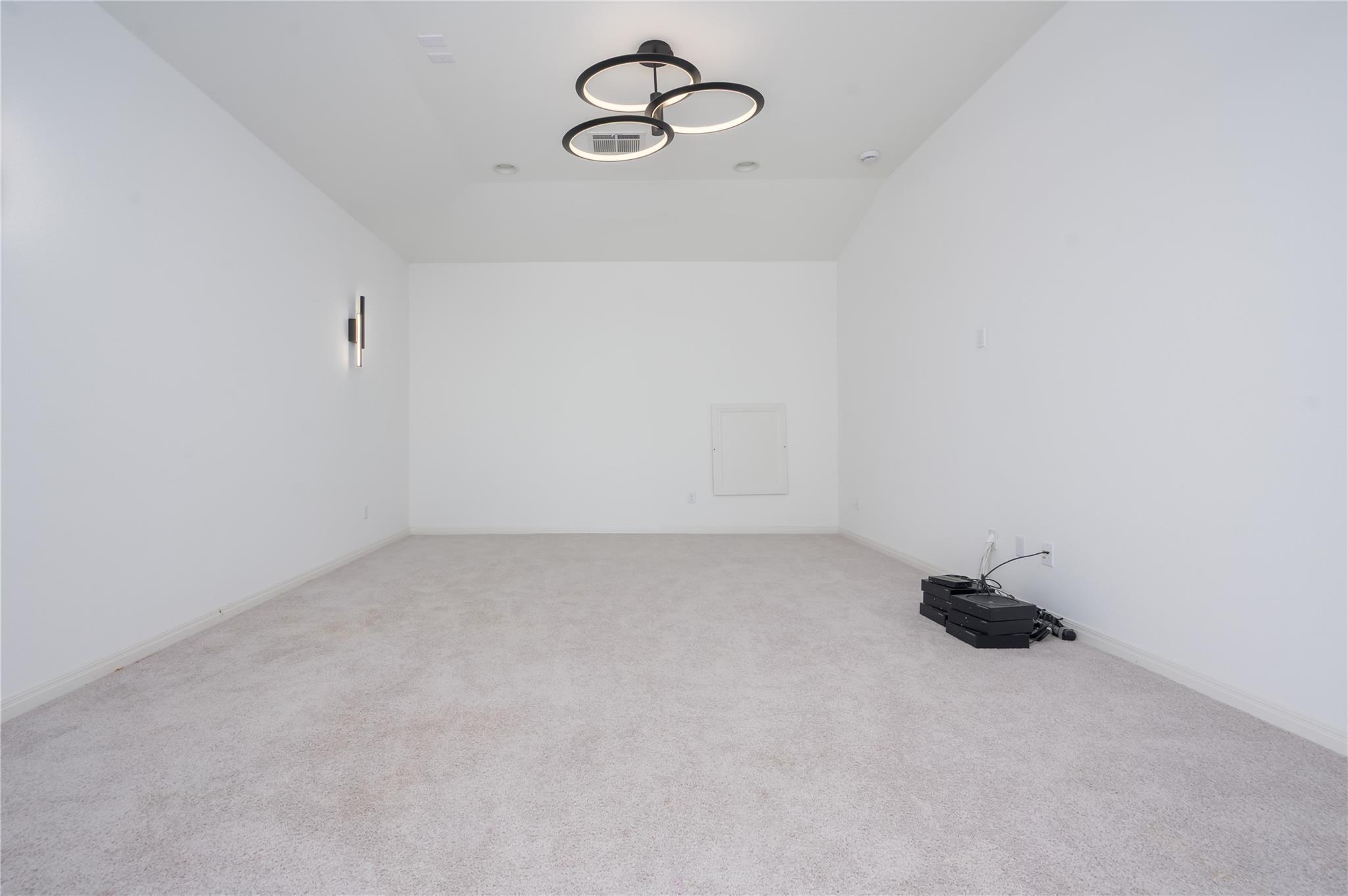 19408 Summit Glory Trl, Spicewood, TX 78669