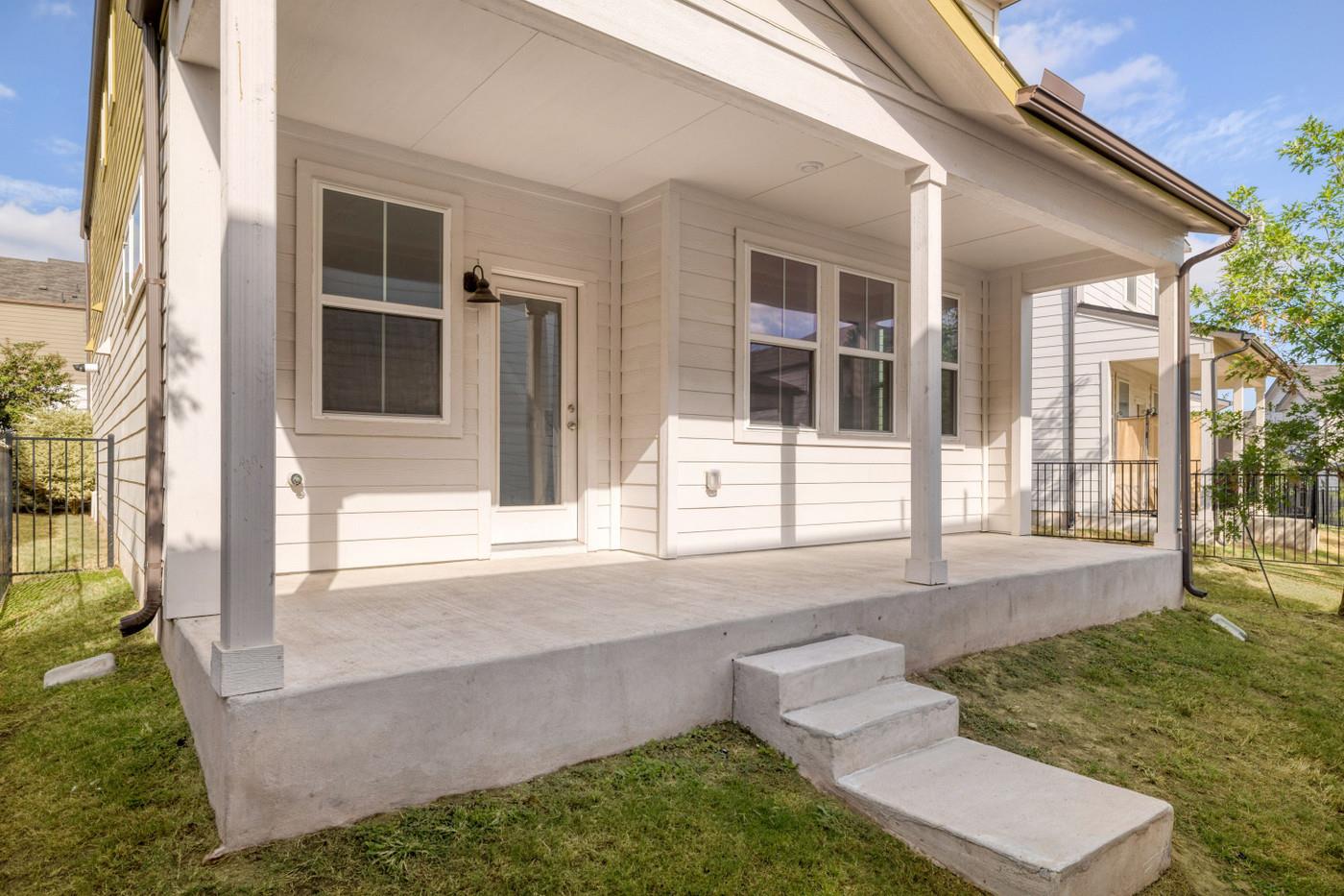 7607 Eckington St # 235, Austin, TX 78744