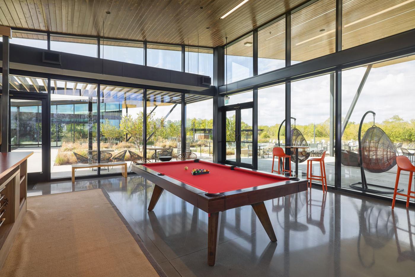 7607 Eckington St # 235, Austin, TX 78744