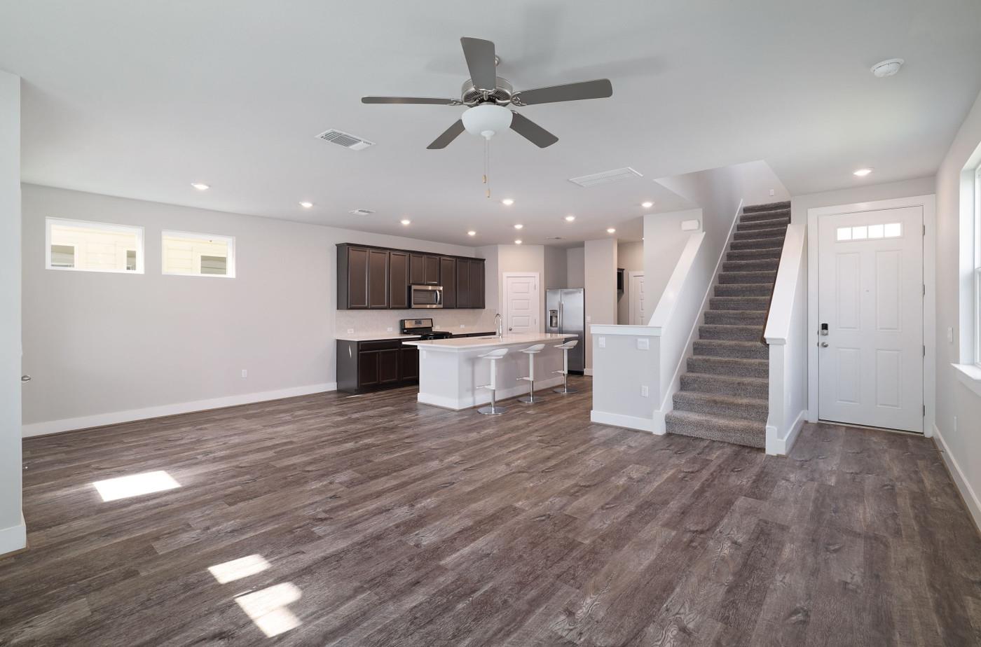 7607 Eckington St # 235, Austin, TX 78744