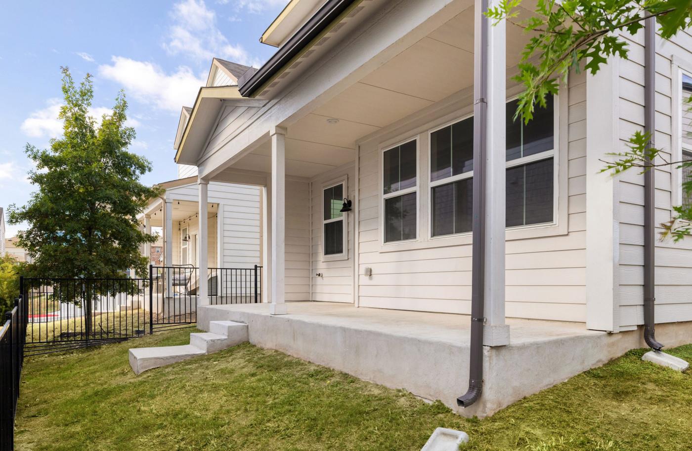 7607 Eckington St # 235, Austin, TX 78744