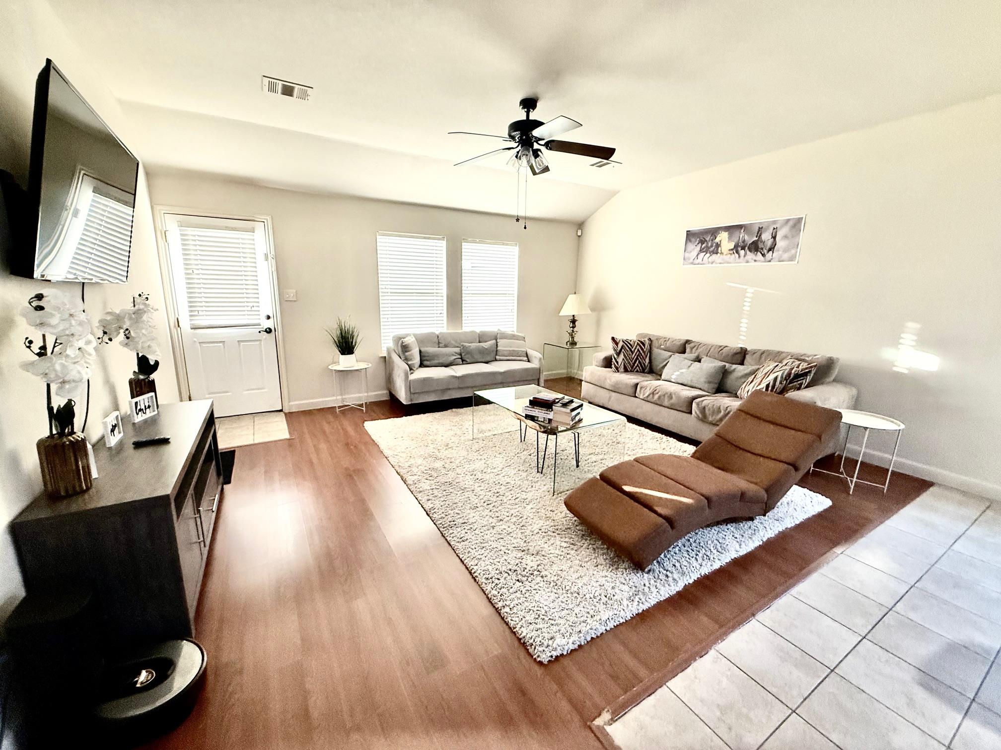 168 Dolomite Dr, Buda, TX 78610