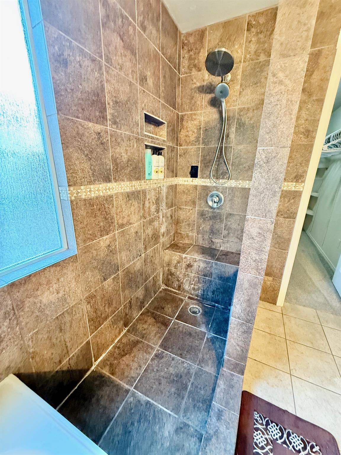 168 Dolomite Dr, Buda, TX 78610