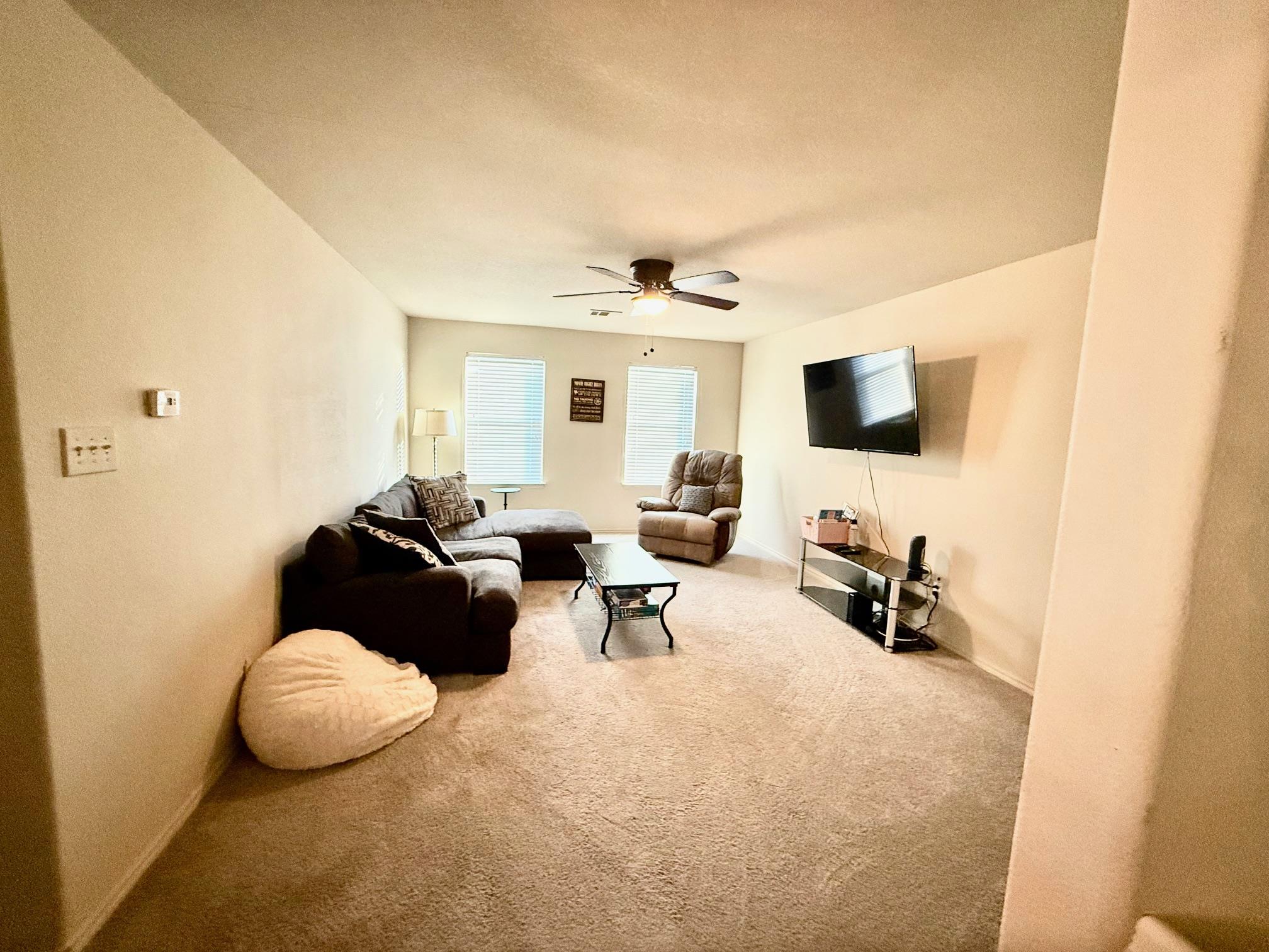 168 Dolomite Dr, Buda, TX 78610