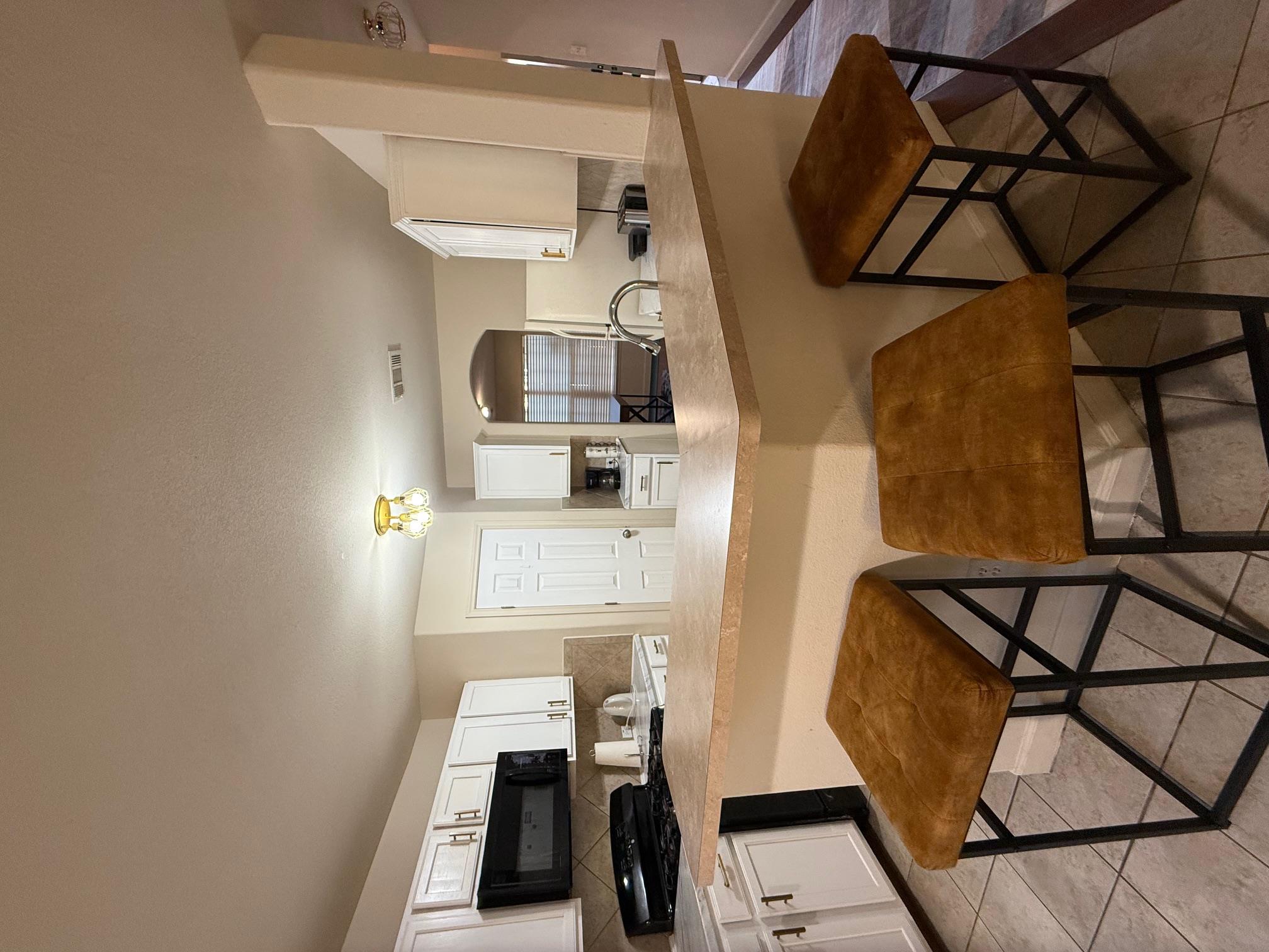 168 Dolomite Dr, Buda, TX 78610