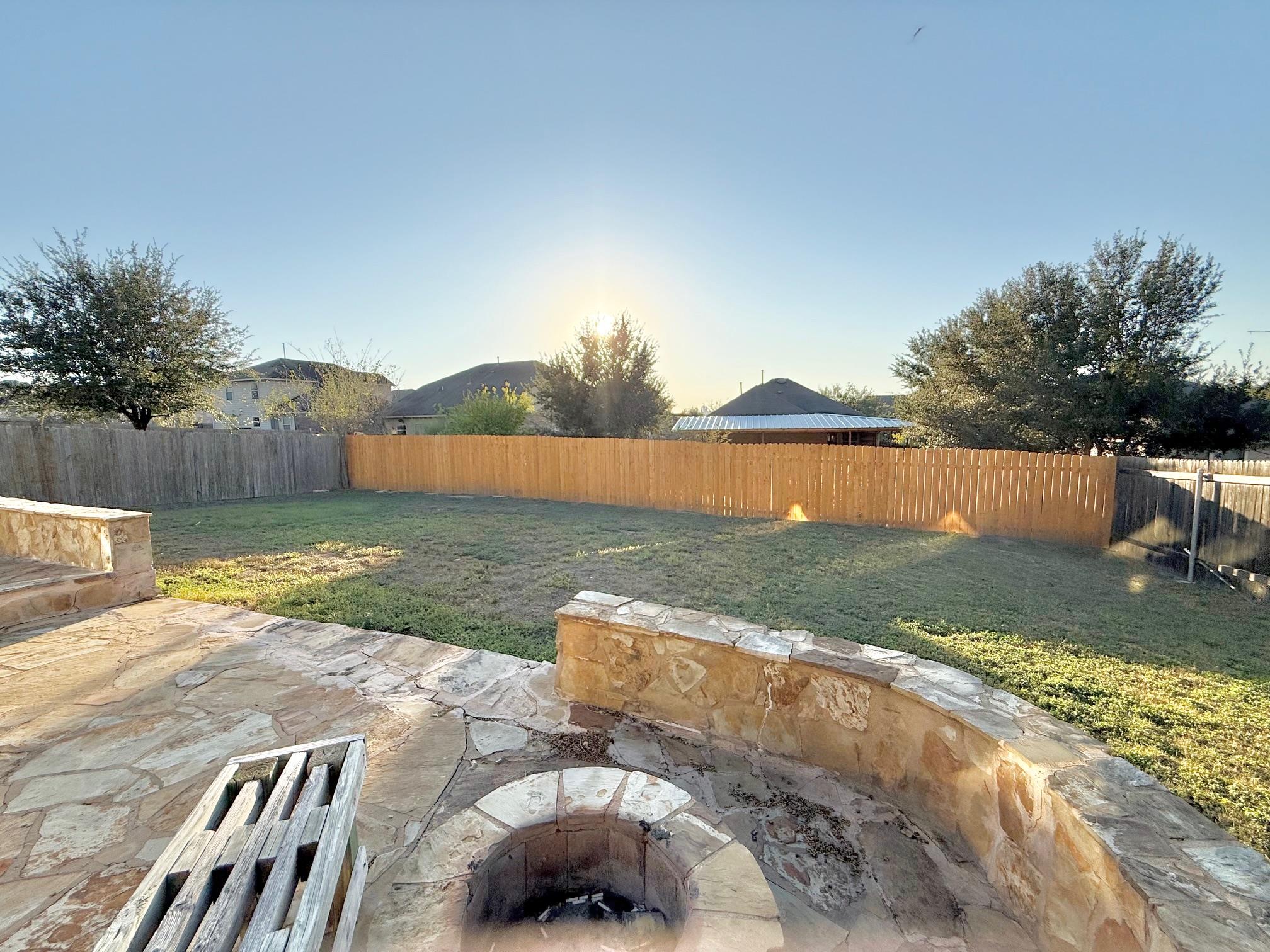 168 Dolomite Dr, Buda, TX 78610