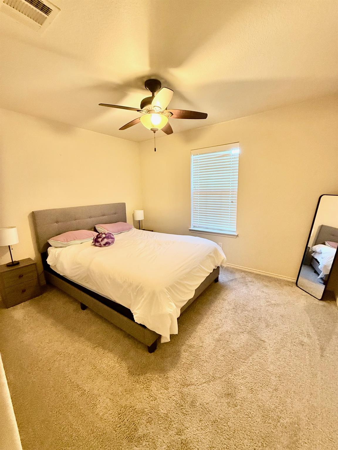 168 Dolomite Dr, Buda, TX 78610