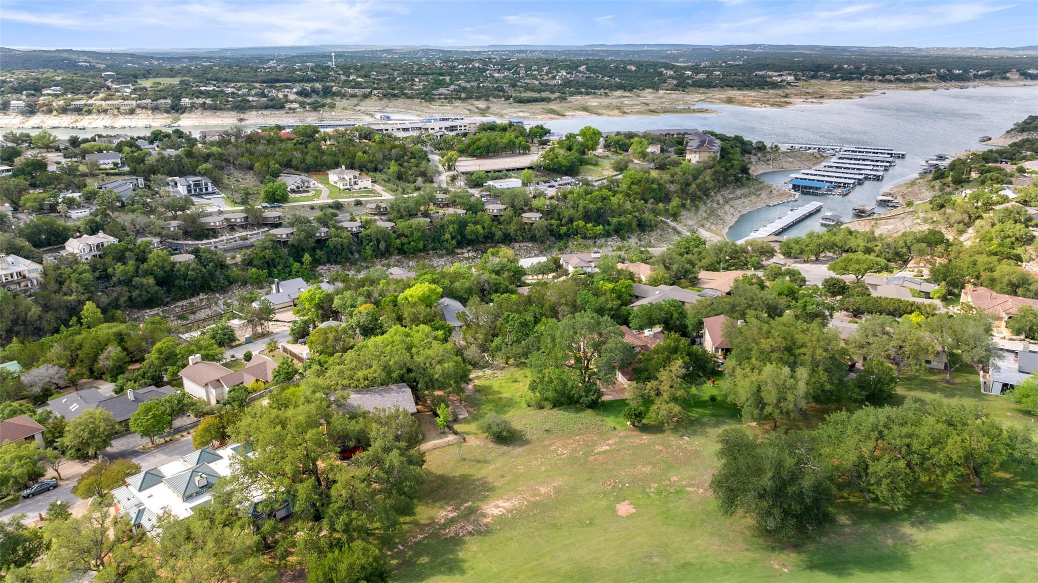 711 Sunfish St, Lakeway, TX 78734