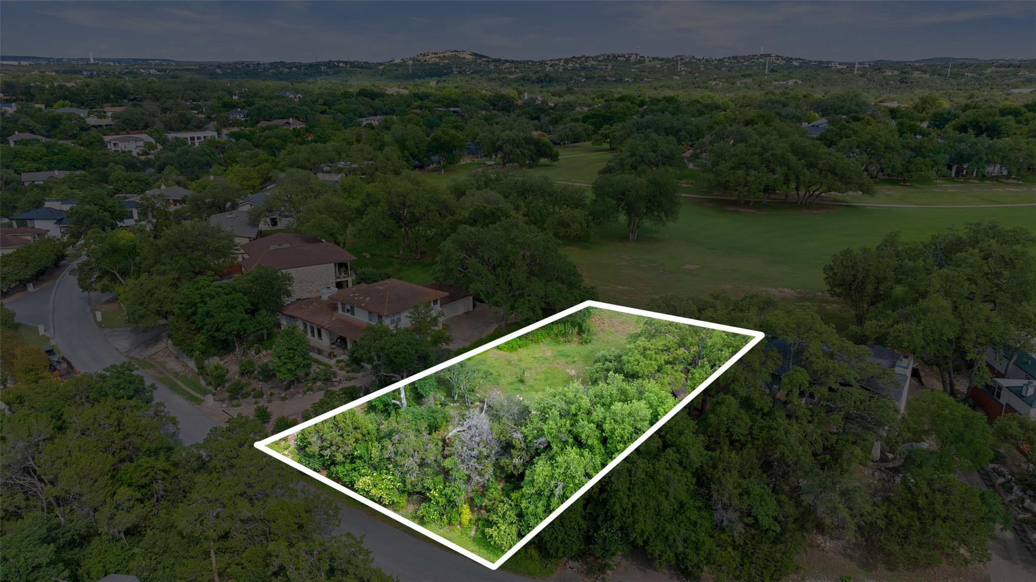 711 Sunfish St, Lakeway, TX 78734