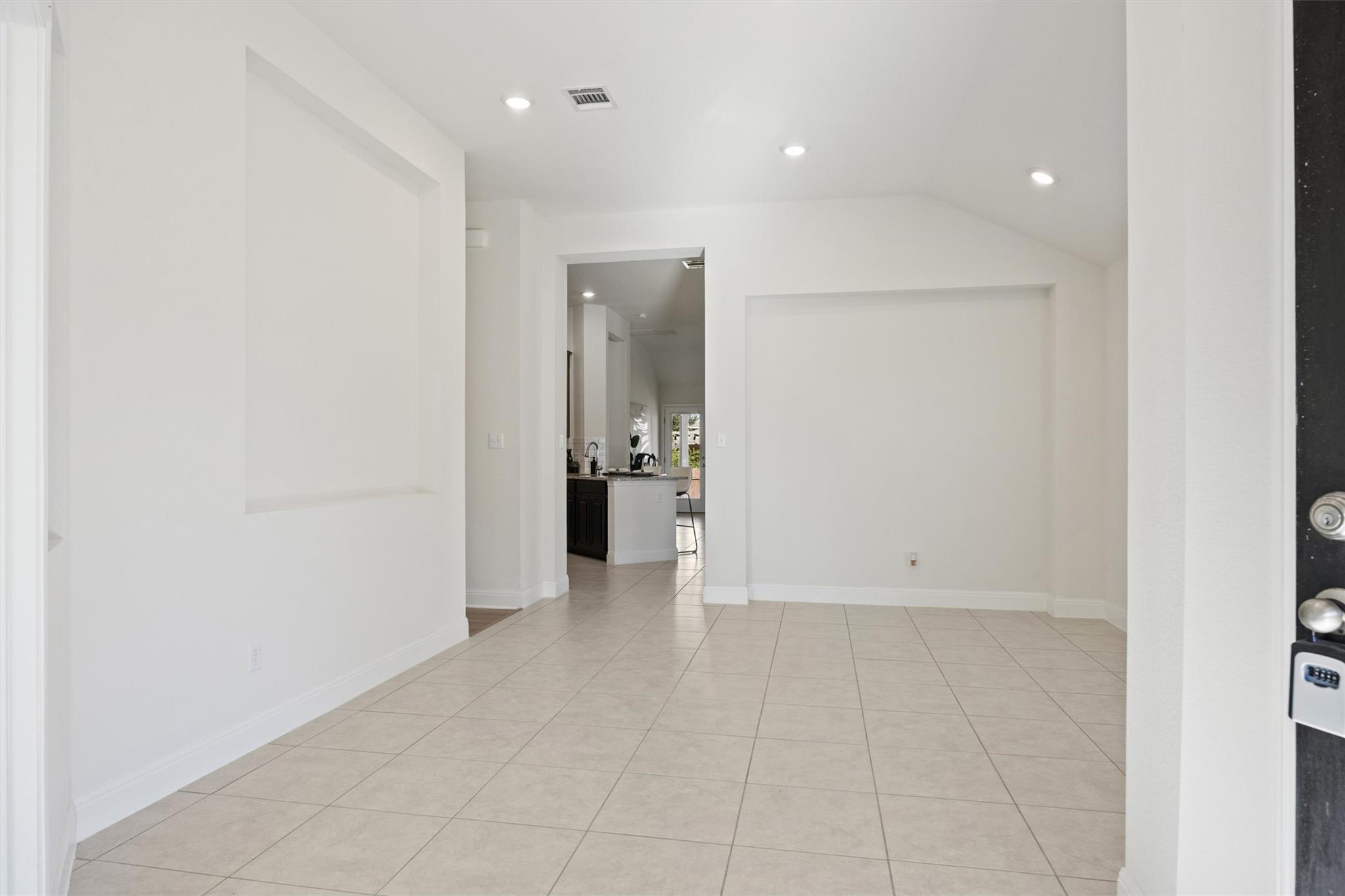 1008 Sundrops St, Leander, TX 78641