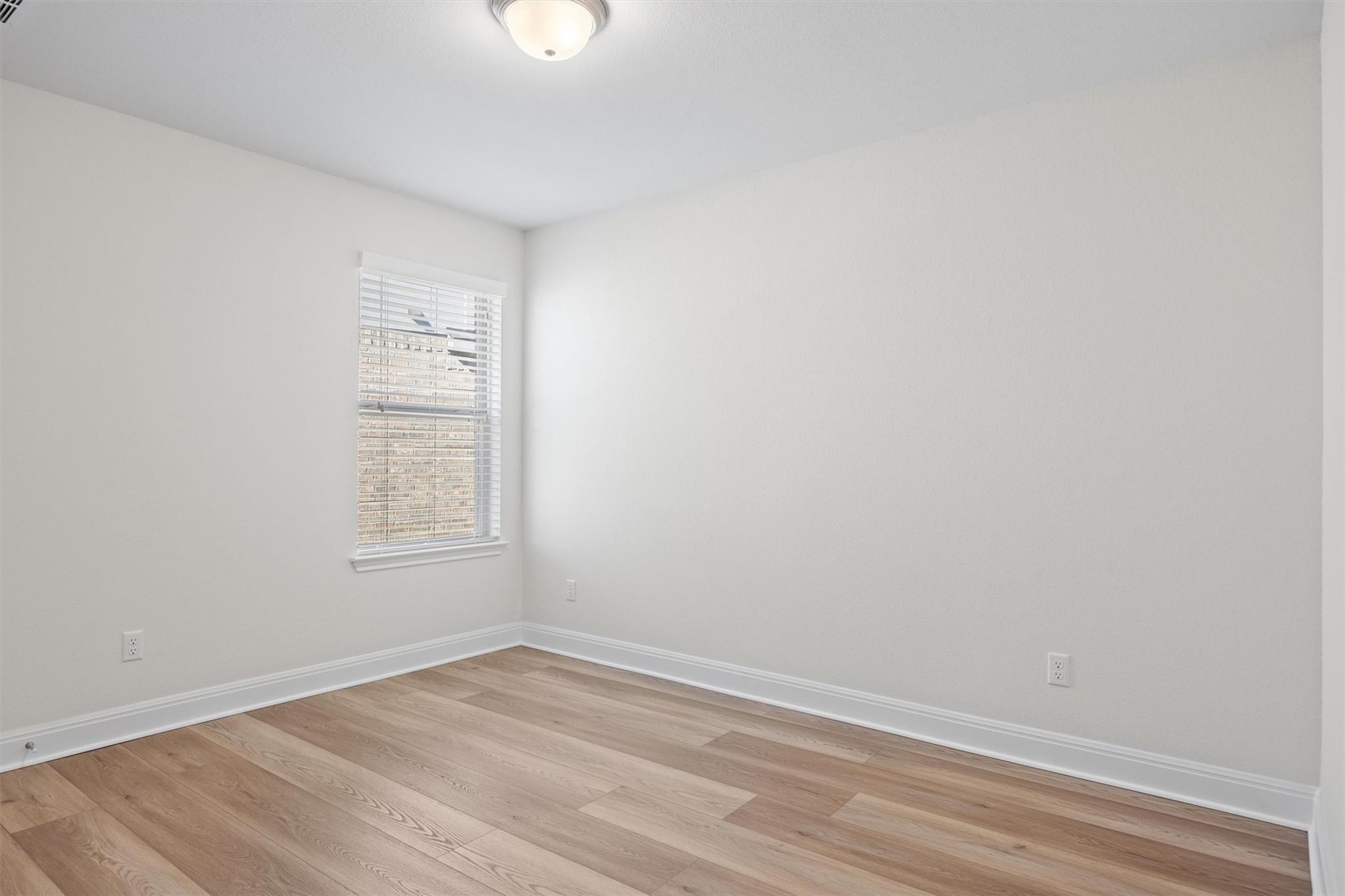 1008 Sundrops St, Leander, TX 78641