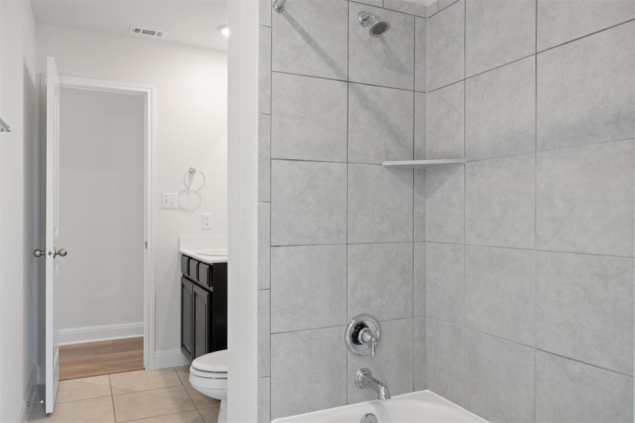 1008 Sundrops St, Leander, TX 78641