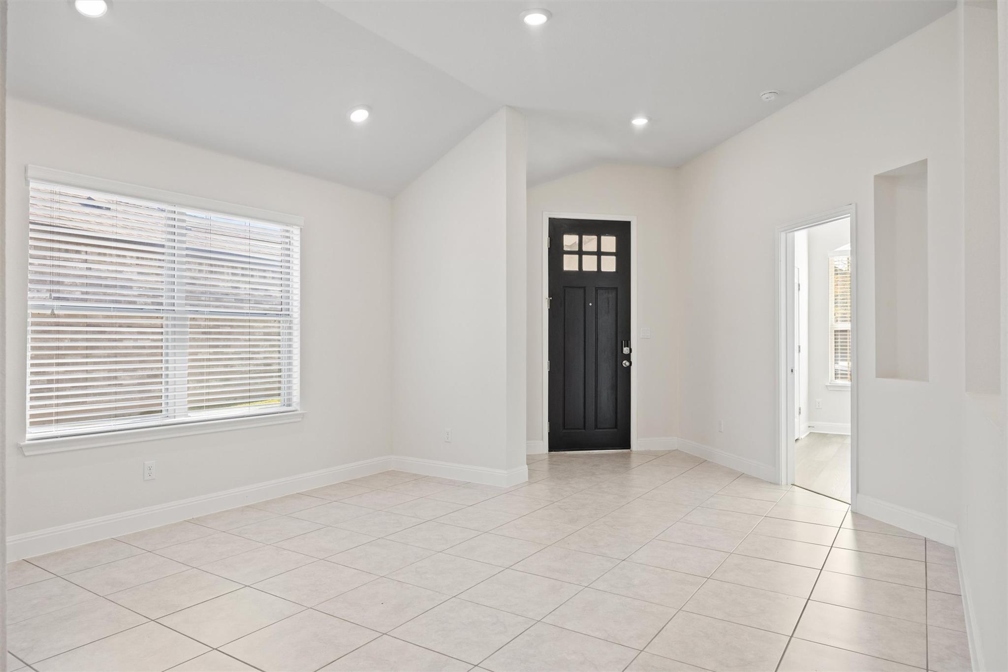 1008 Sundrops St, Leander, TX 78641