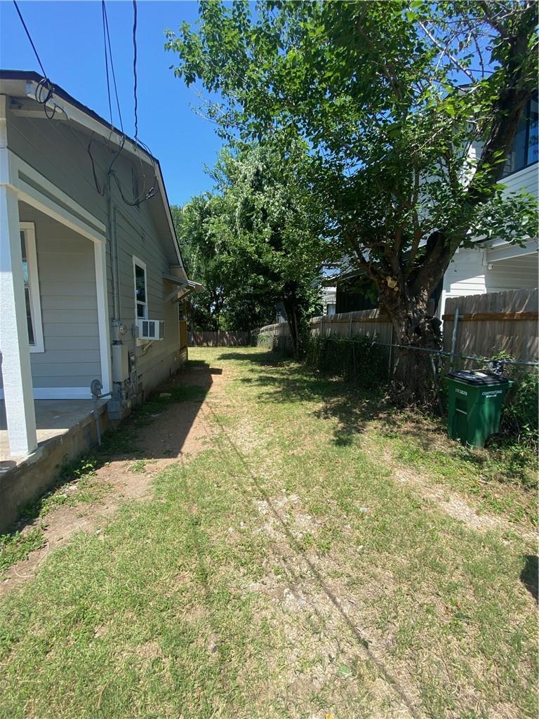 1306 Perez St, Austin, TX 78721