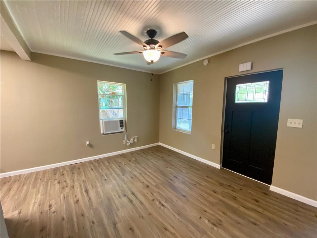 1306 Perez St, Austin, TX 78721