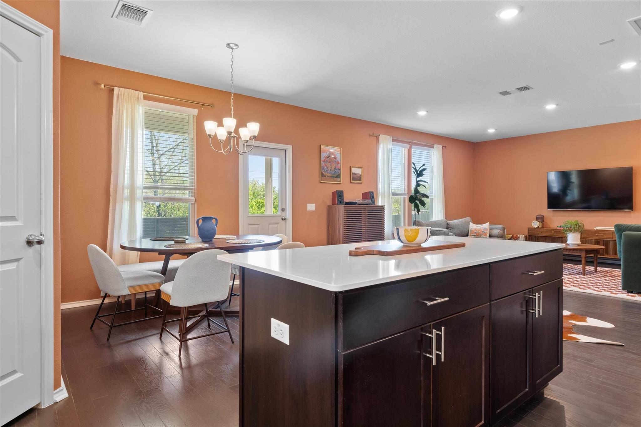 6809 Ellsworth Walk, Austin, TX 78724