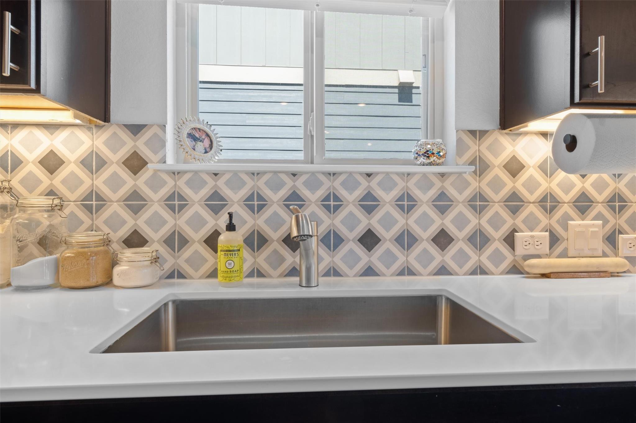 6809 Ellsworth Walk, Austin, TX 78724