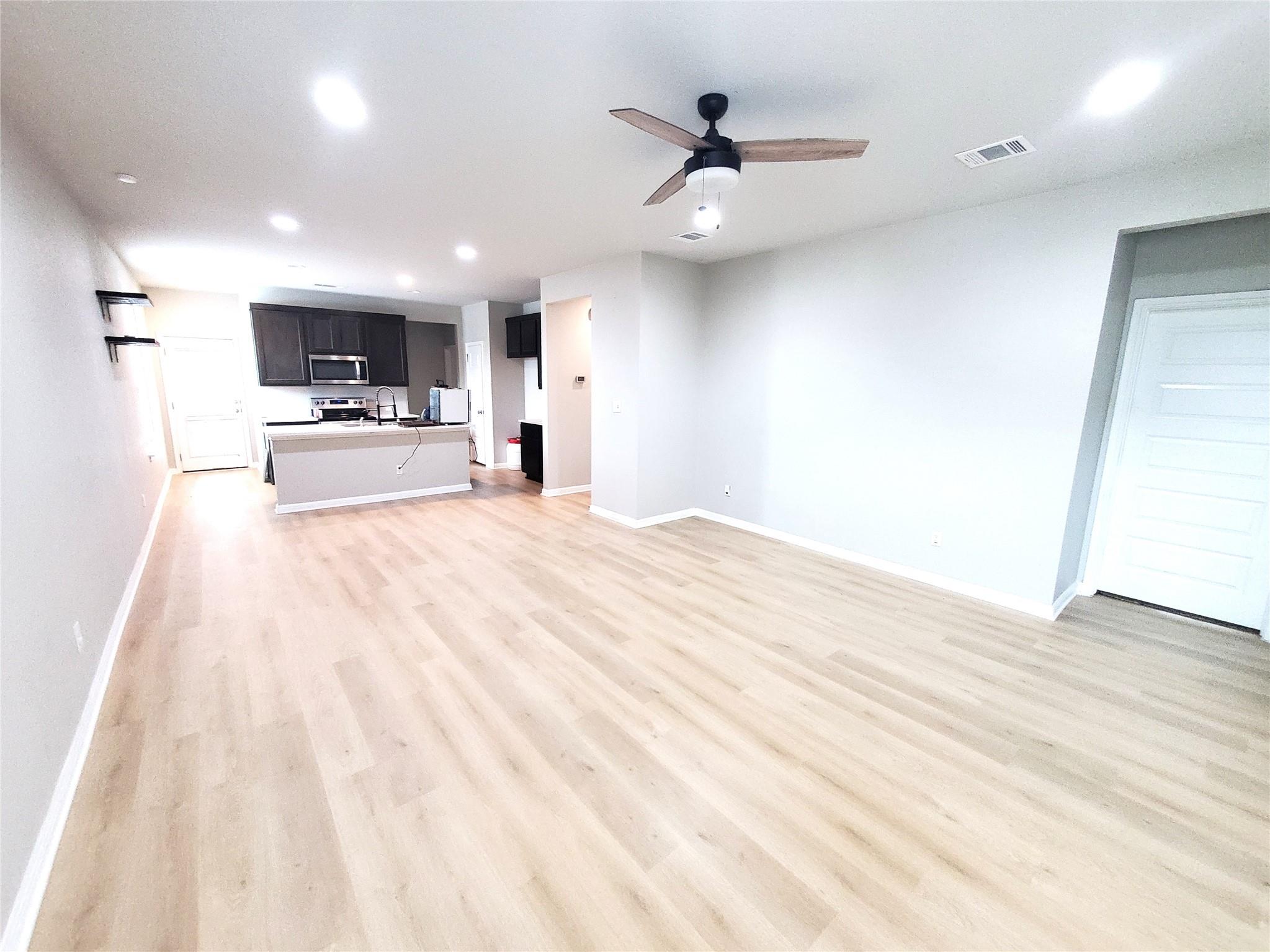 101 Prosecco Path, Leander, TX 78641