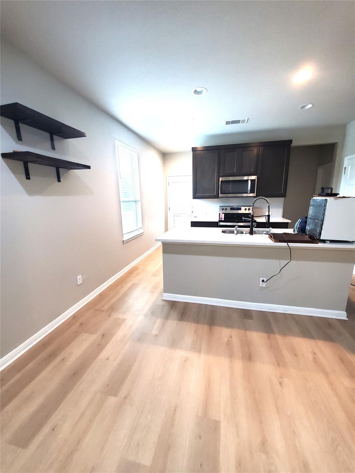 101 Prosecco Path, Leander, TX 78641