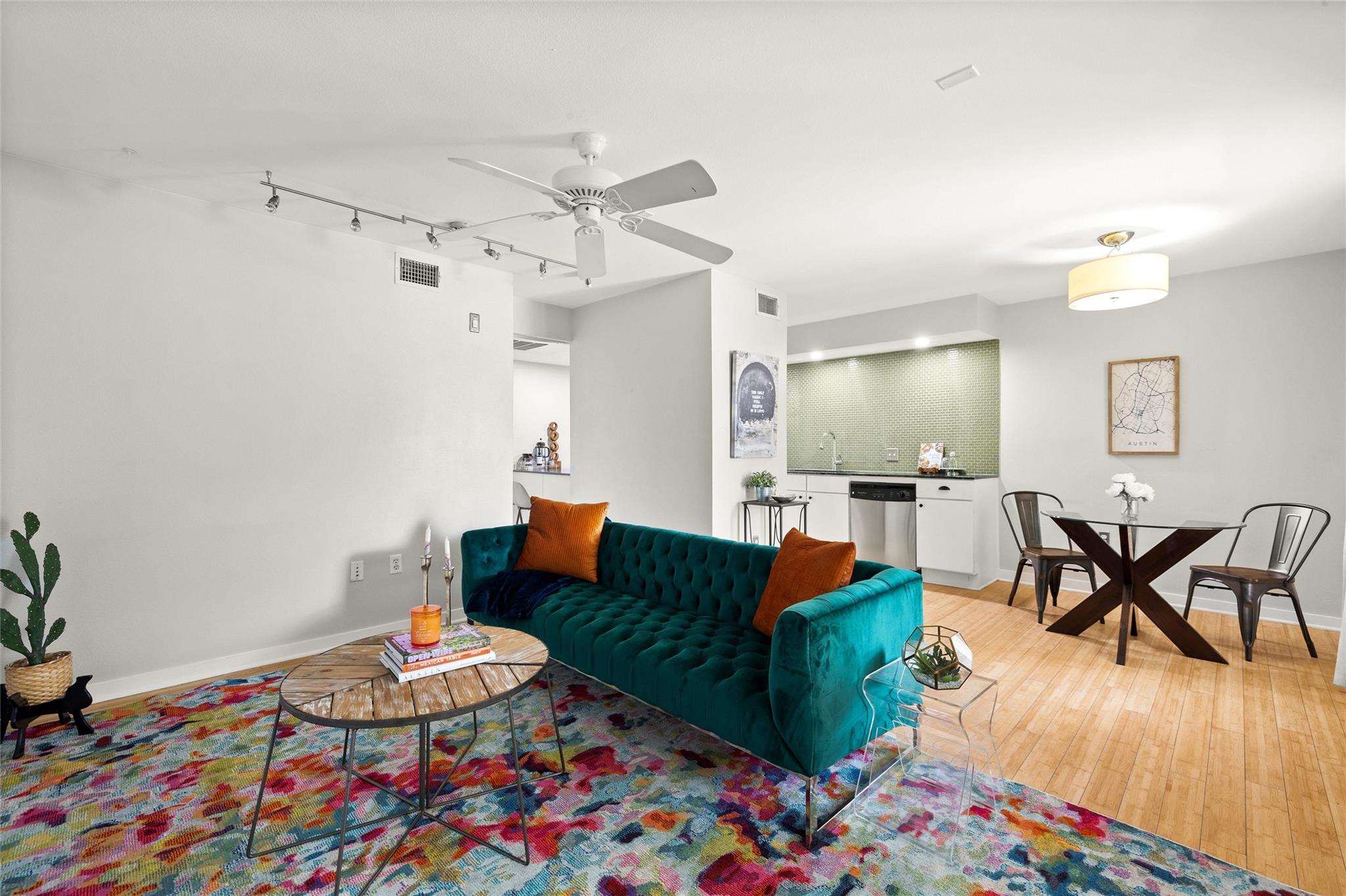 2200 Dickson Dr # 108, Austin, TX 78704