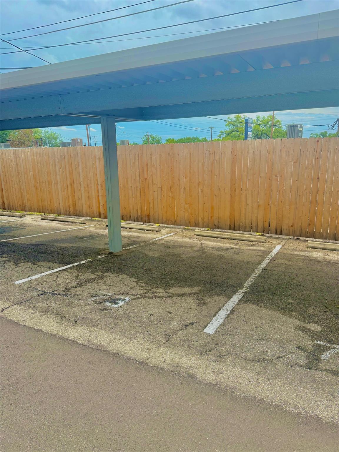 2200 Dickson Dr # 108, Austin, TX 78704