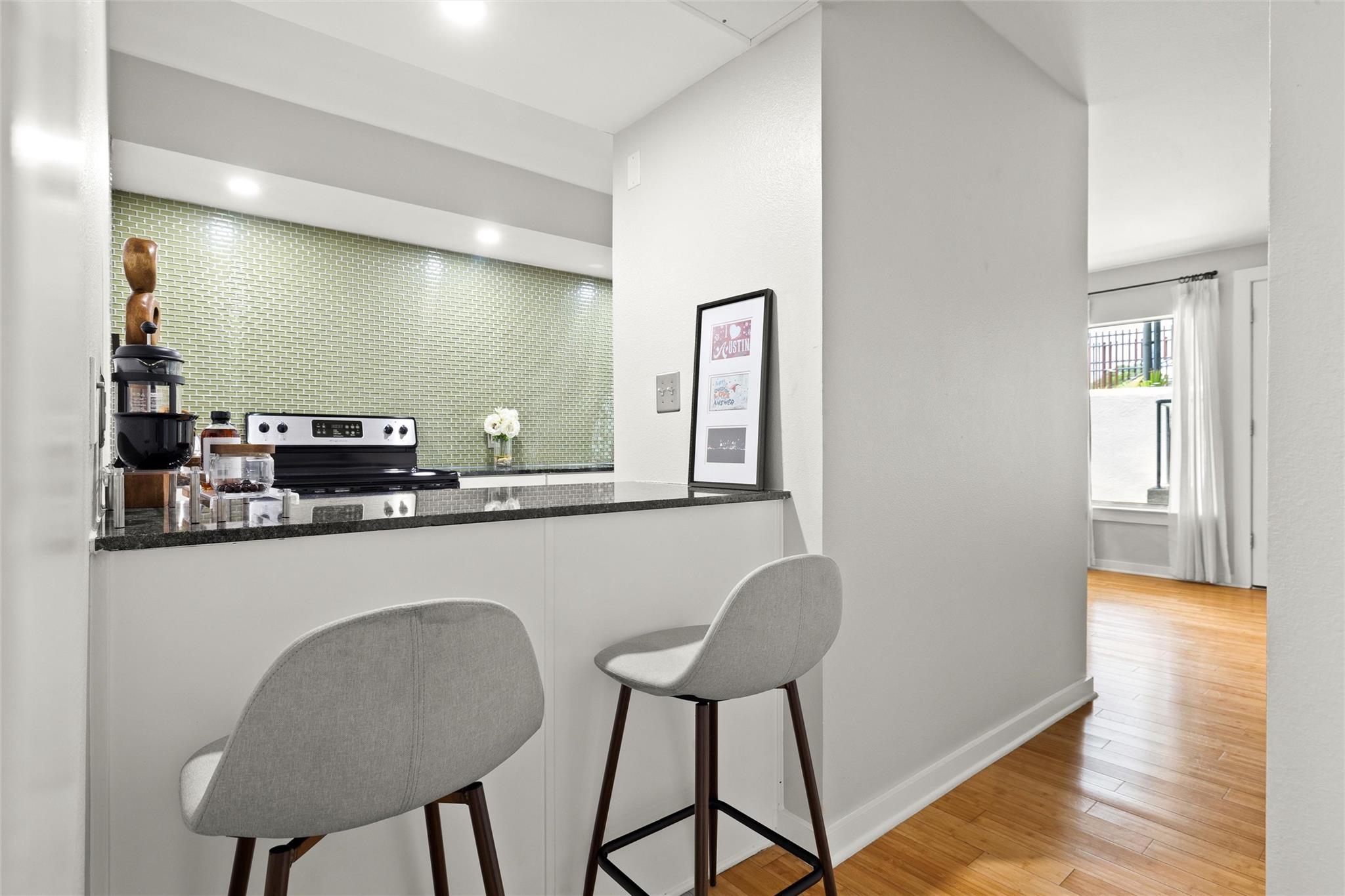 2200 Dickson Dr # 108, Austin, TX 78704