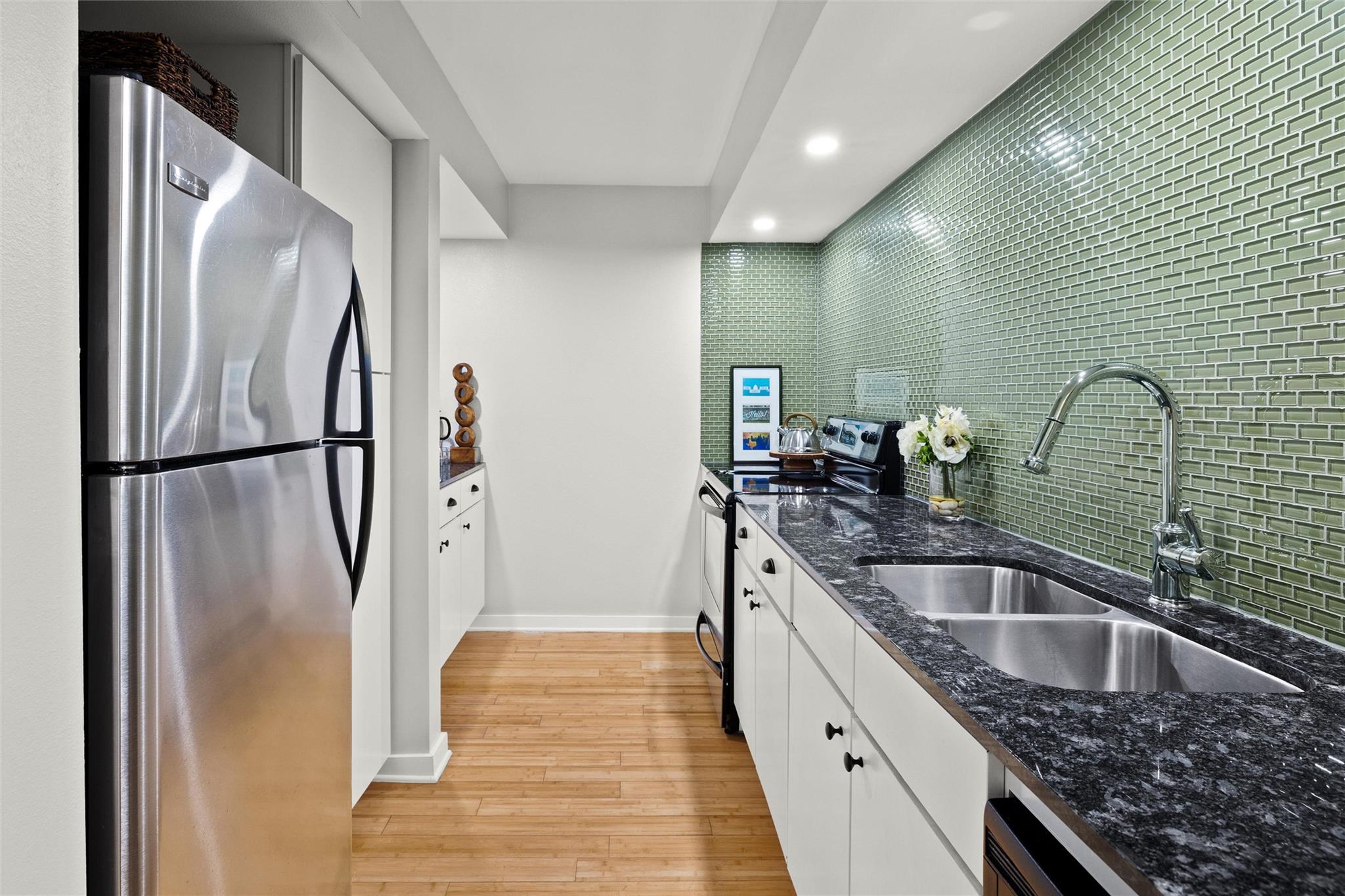 2200 Dickson Dr # 108, Austin, TX 78704