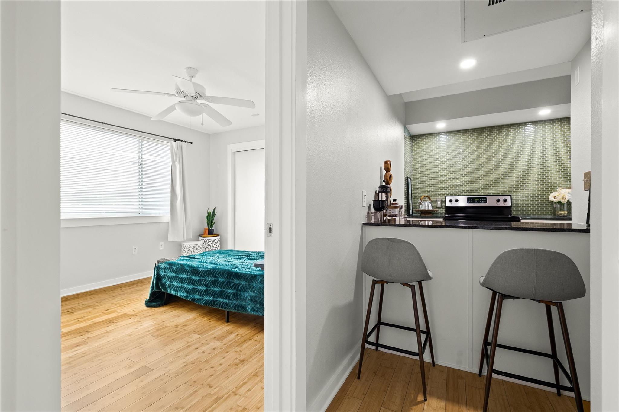 2200 Dickson Dr # 108, Austin, TX 78704