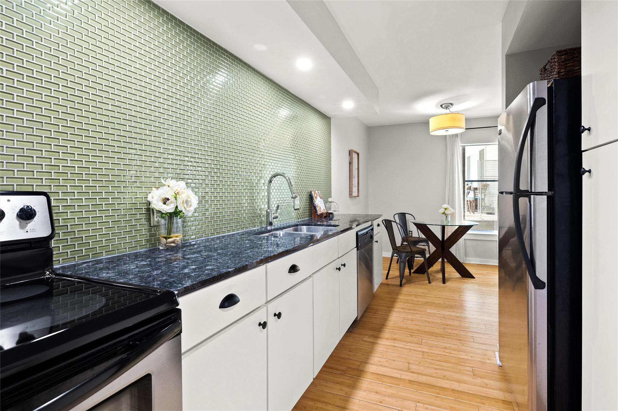 2200 Dickson Dr # 108, Austin, TX 78704