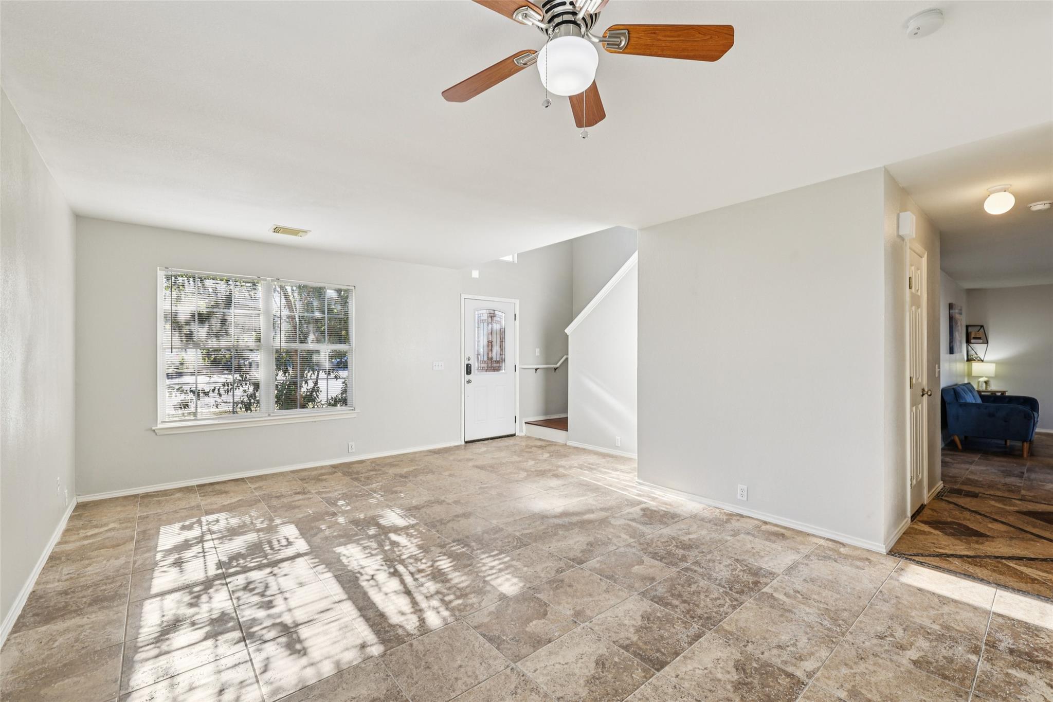 924 Melted Candle Cv, Pflugerville, TX 78660