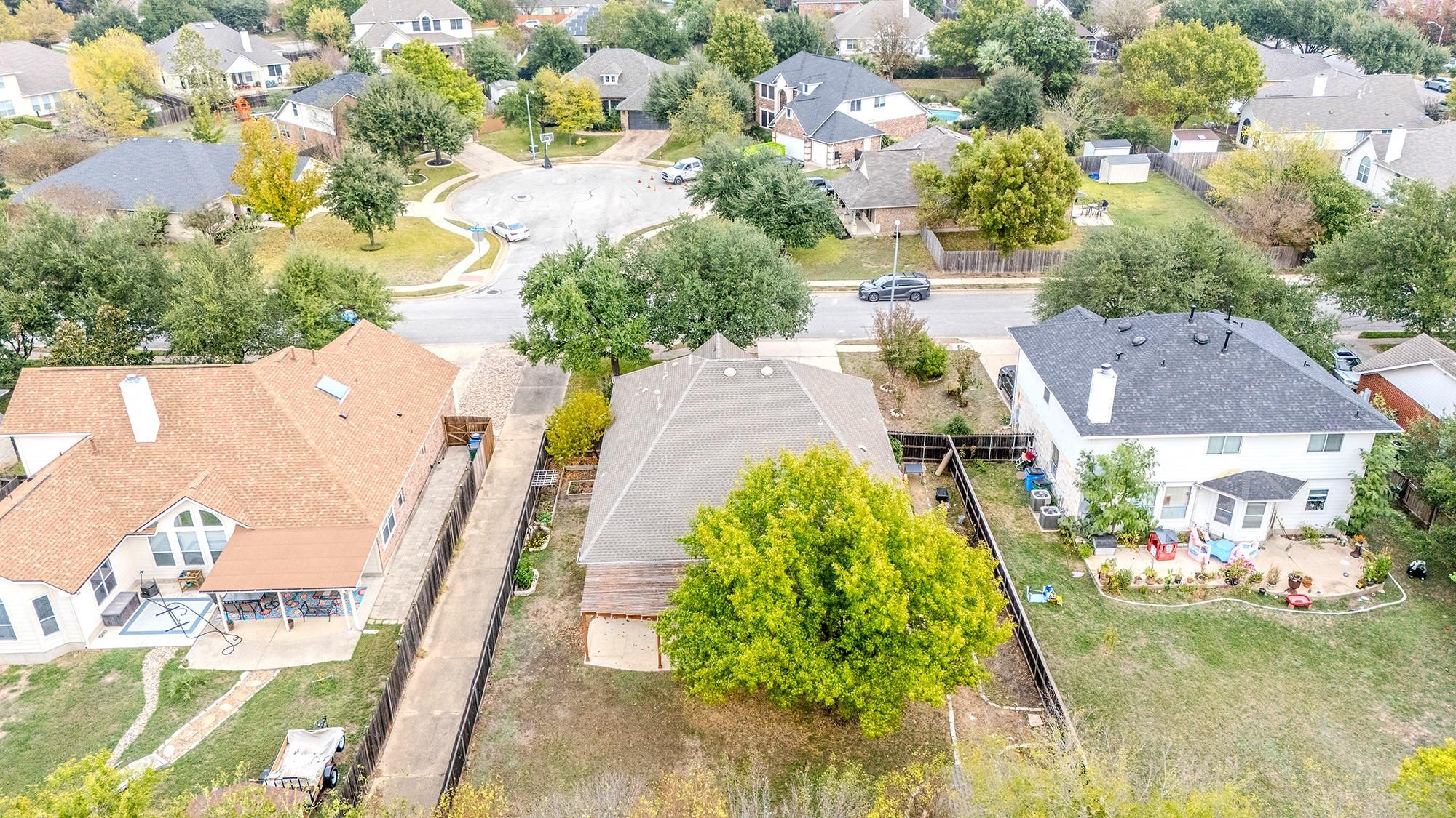 413 Stansted Manor Dr, Pflugerville, TX 78660