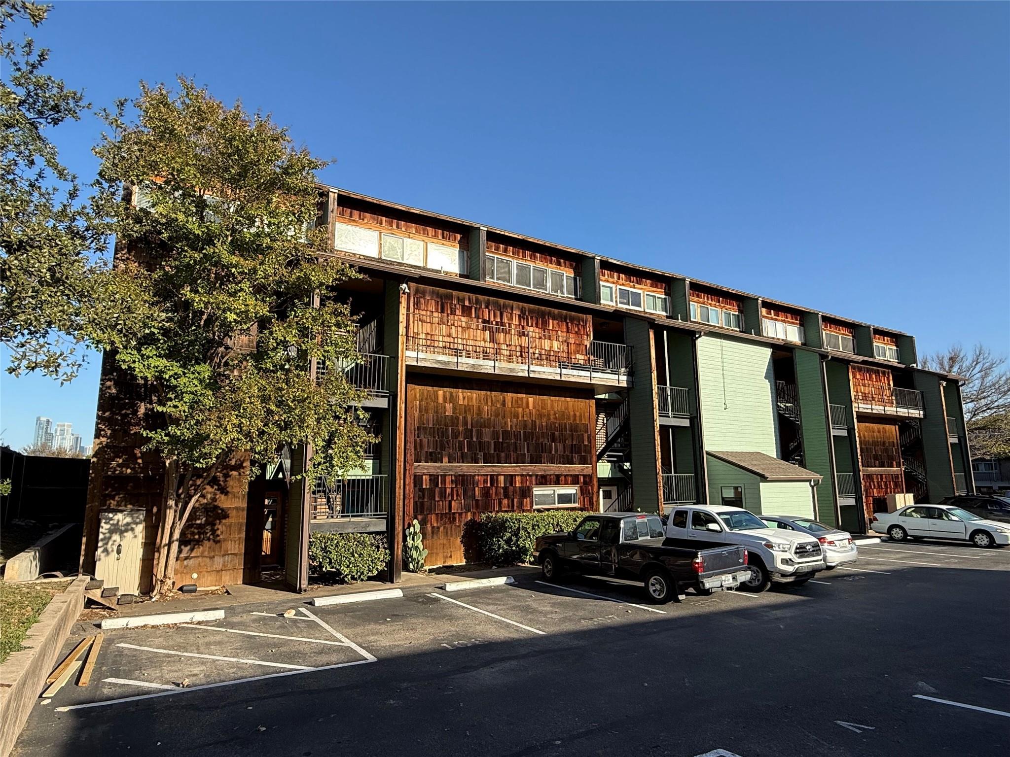 1214 Baron HIlls Dr # 207, Austin, TX 78704