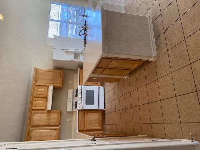 3709 Pine Needle Cir, Round Rock, TX 78681