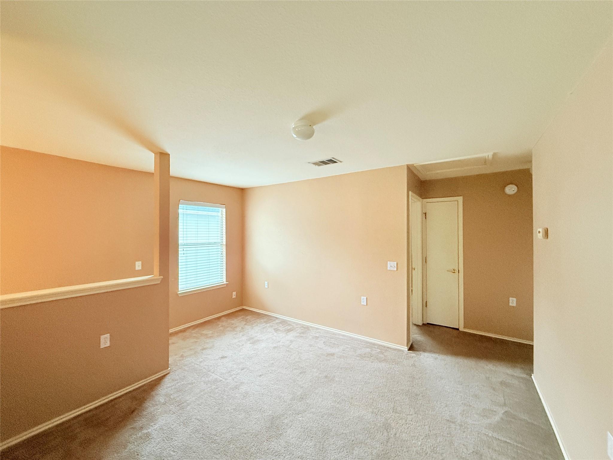 5313 Hutchinson Dr, Austin, TX 78723