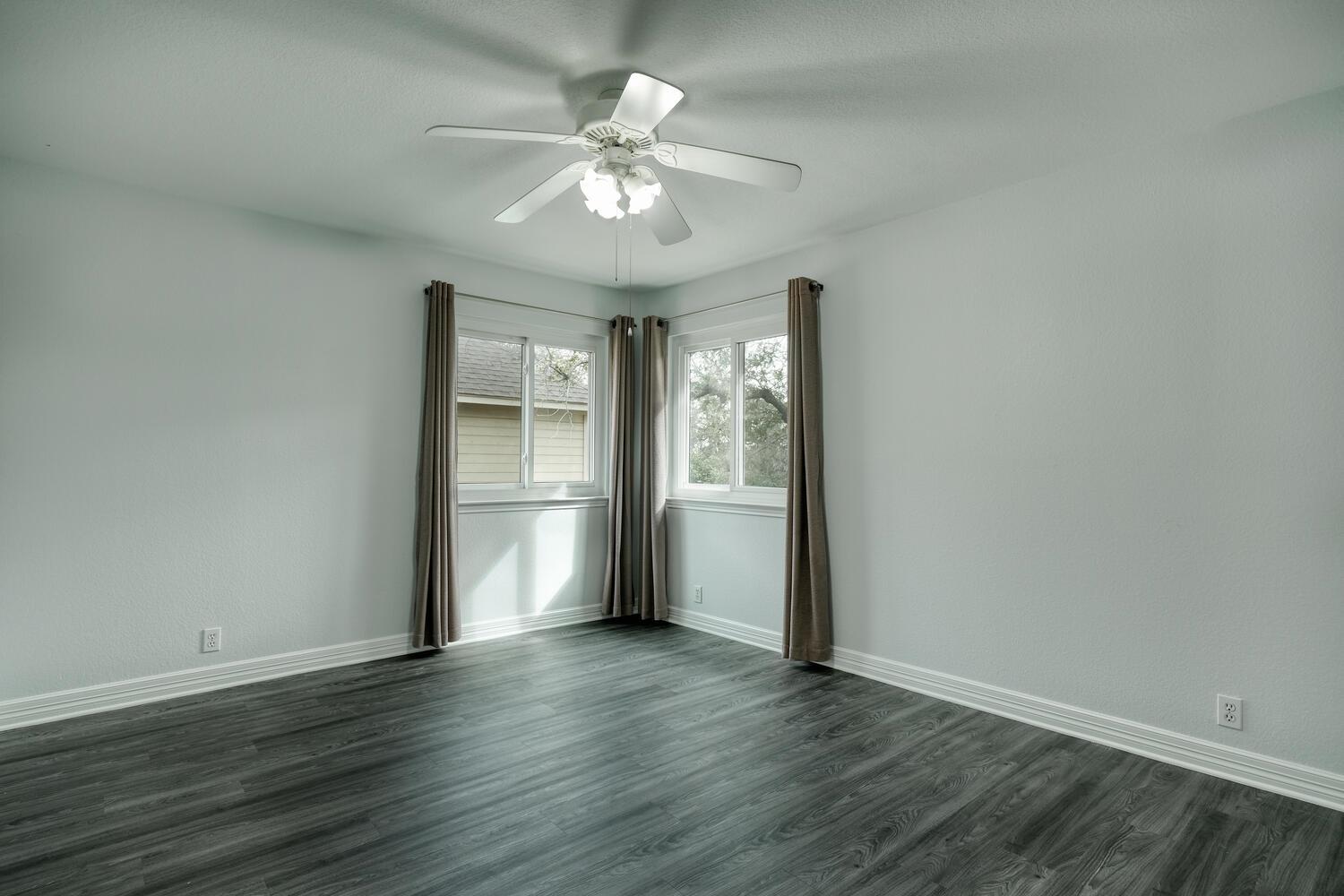 10205 Open Gate Dr, Austin, TX 78726