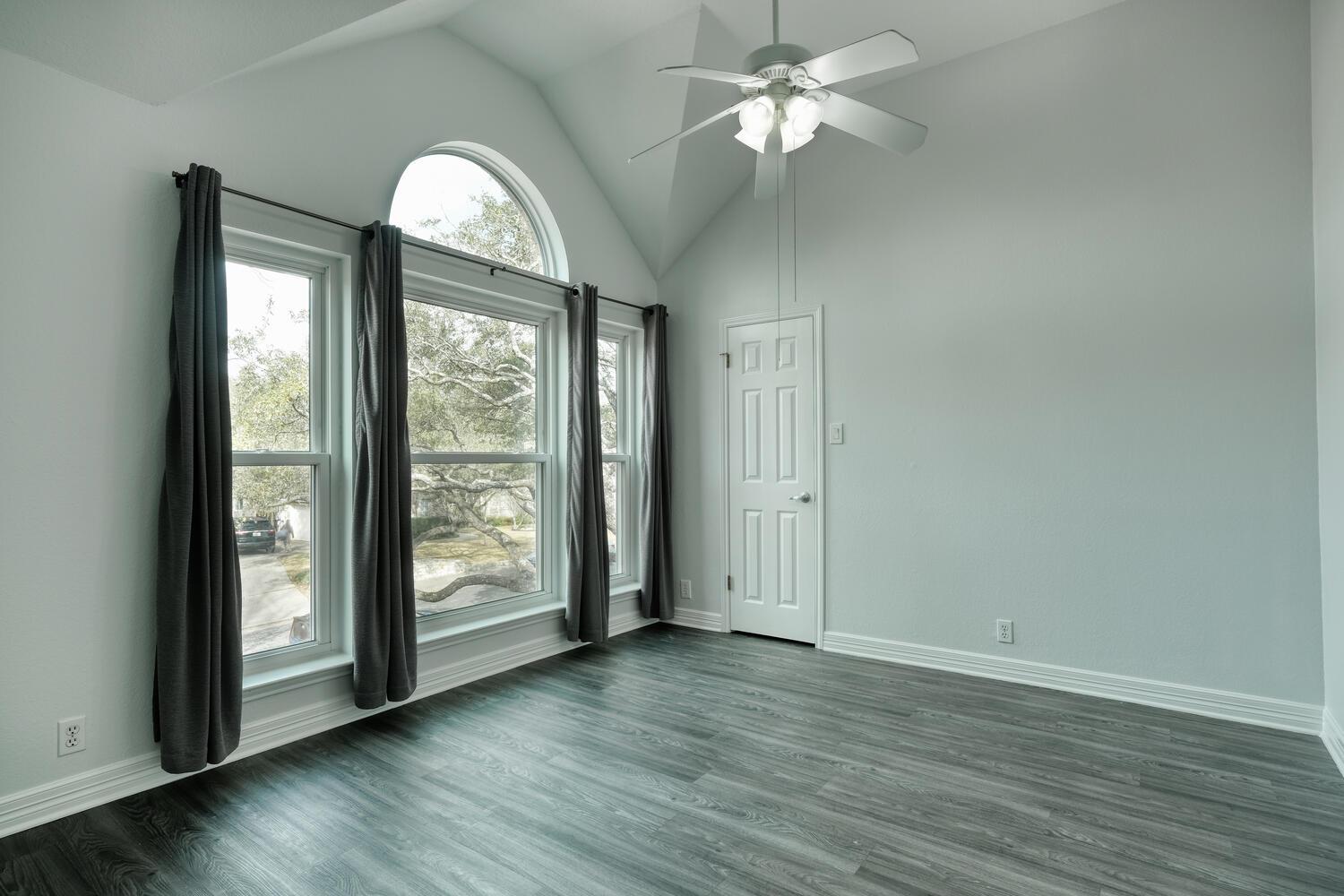 10205 Open Gate Dr, Austin, TX 78726