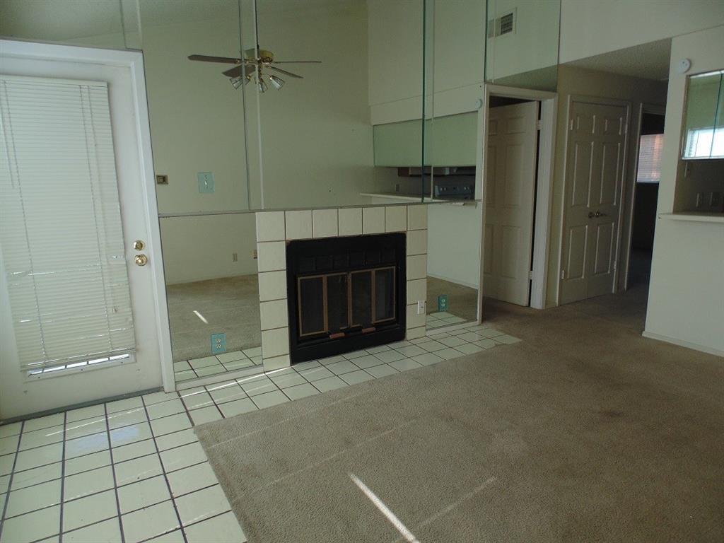 807 W 25th St # 315, Austin, TX 78705