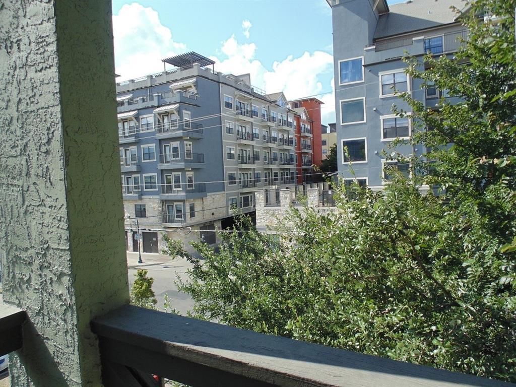 807 W 25th St # 315, Austin, TX 78705