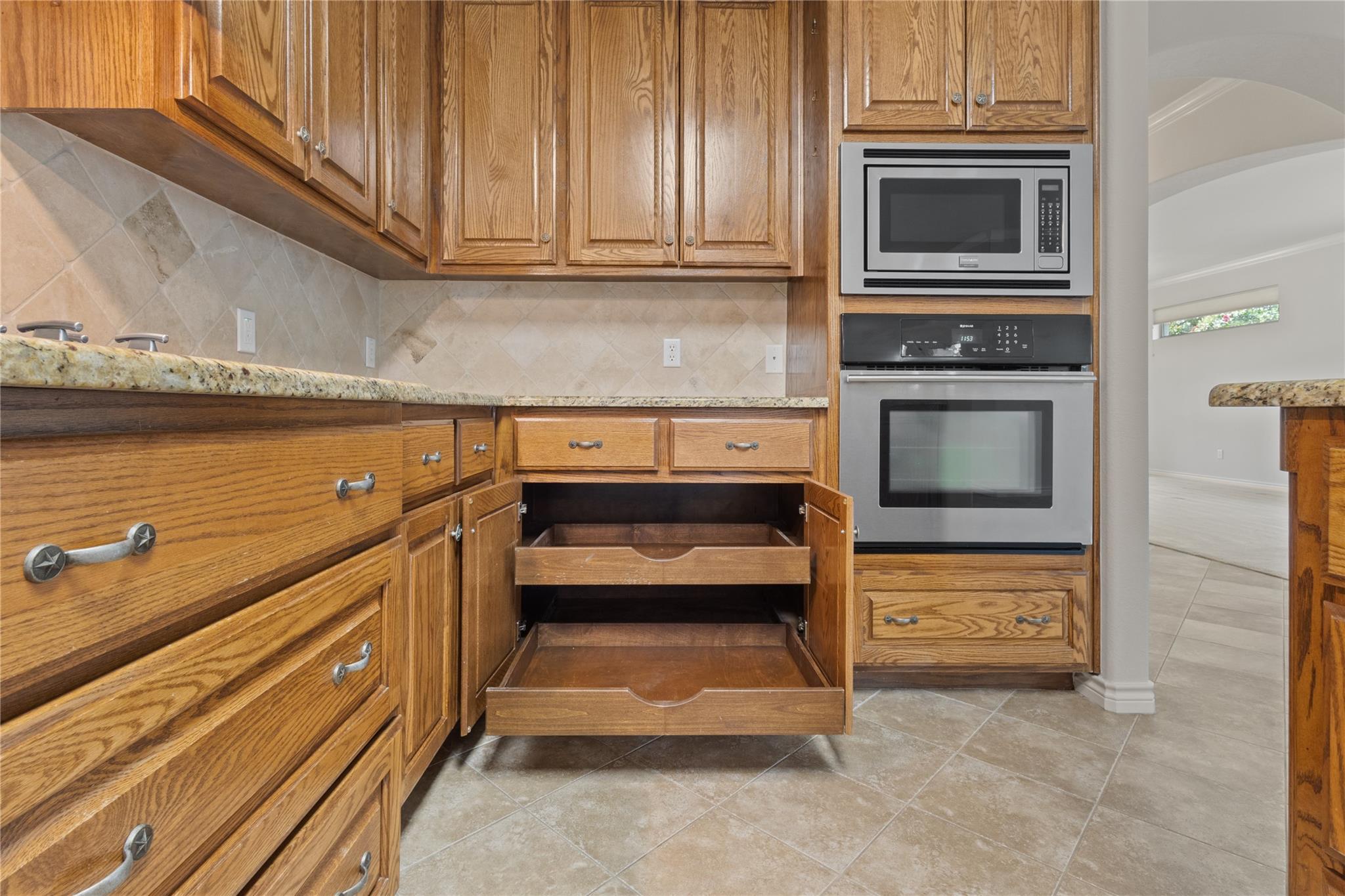 4921 Big Bend Trl, Georgetown, TX 78633