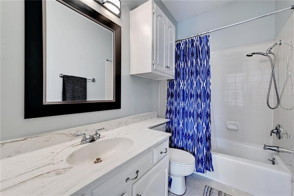 203 E 31st St # 201, Austin, TX 78705