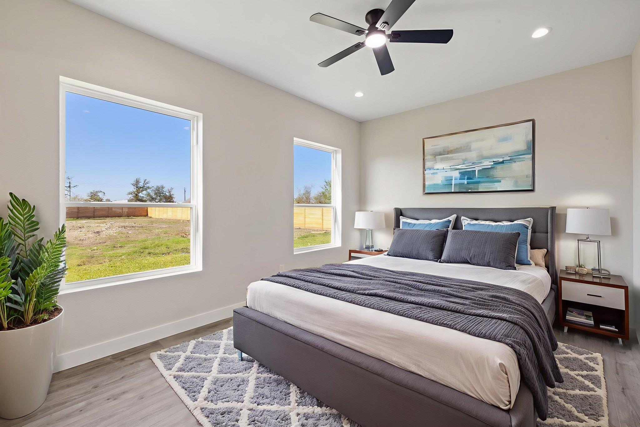 210 Jacaranda Dr, Dale, TX 78616