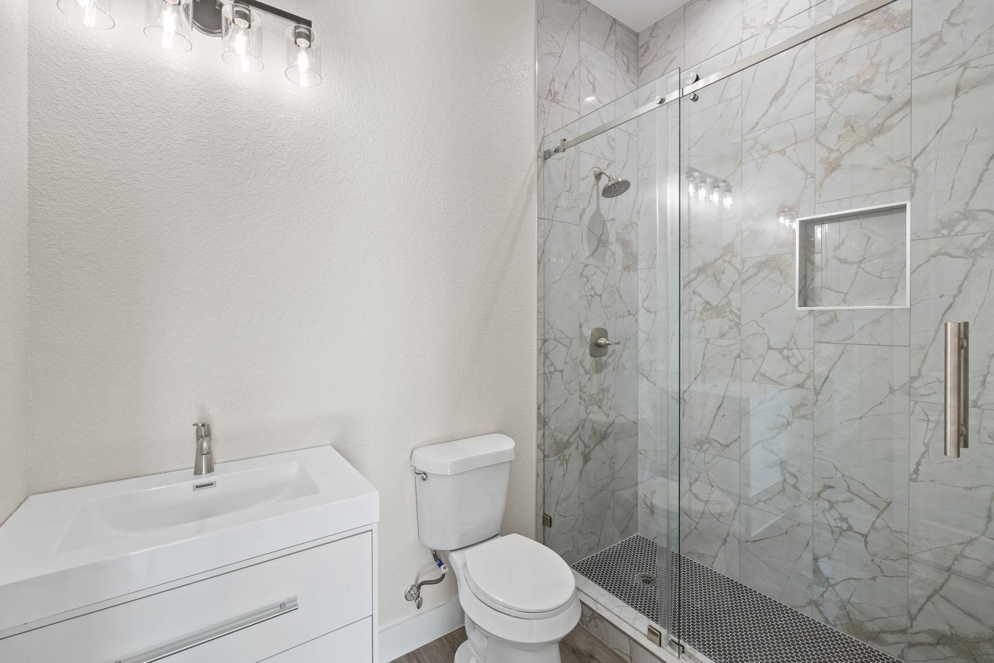 210 Jacaranda Dr, Dale, TX 78616