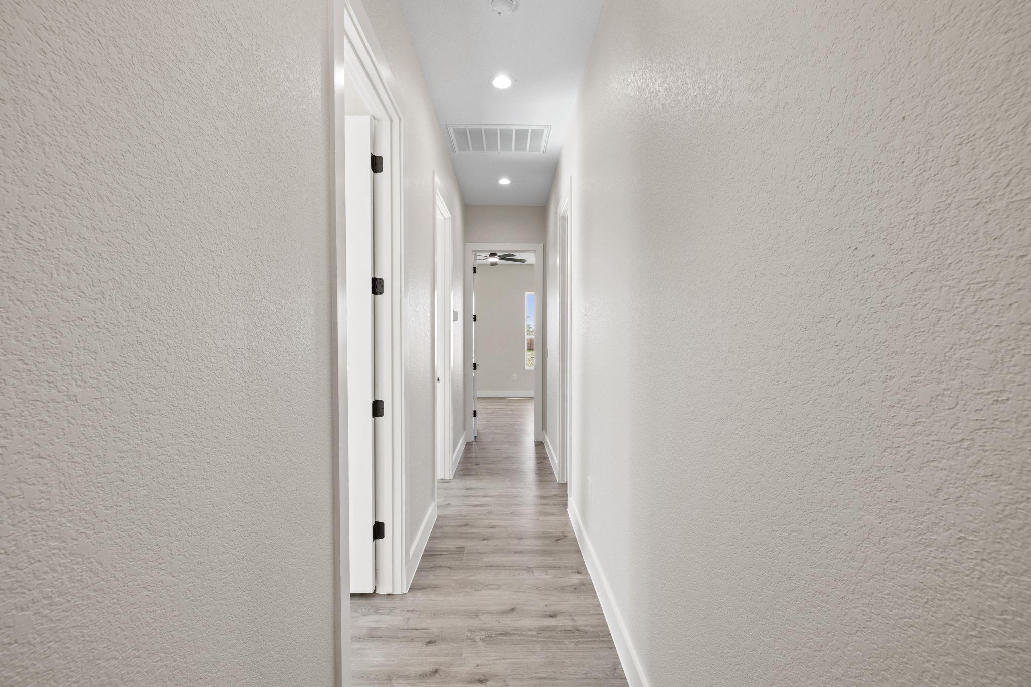 210 Jacaranda Dr, Dale, TX 78616