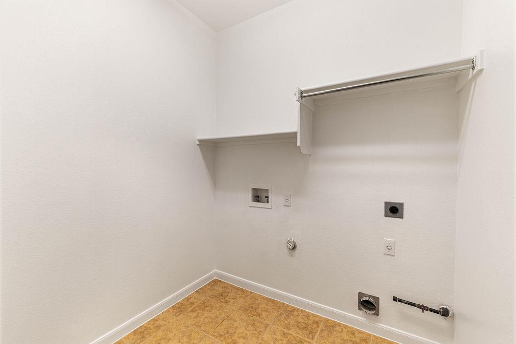 2134 Paradise Ridge Dr, Round Rock, TX 78665