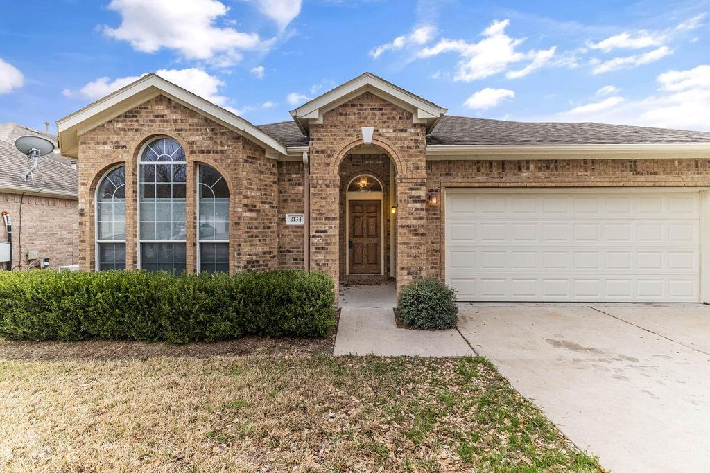 2134 Paradise Ridge Dr, Round Rock, TX 78665