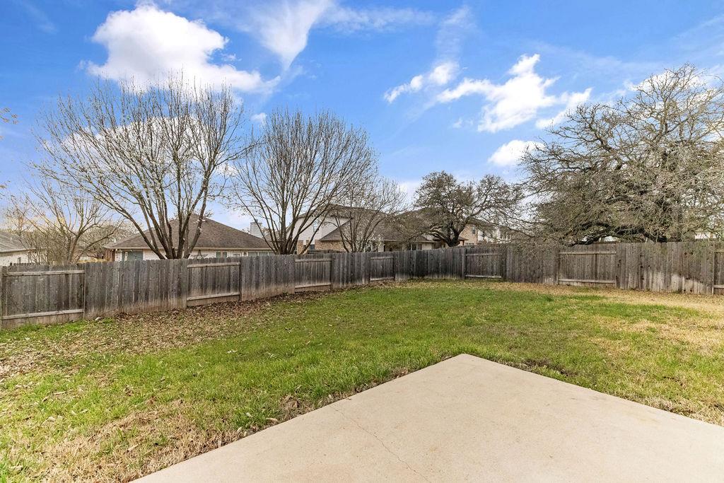2134 Paradise Ridge Dr, Round Rock, TX 78665