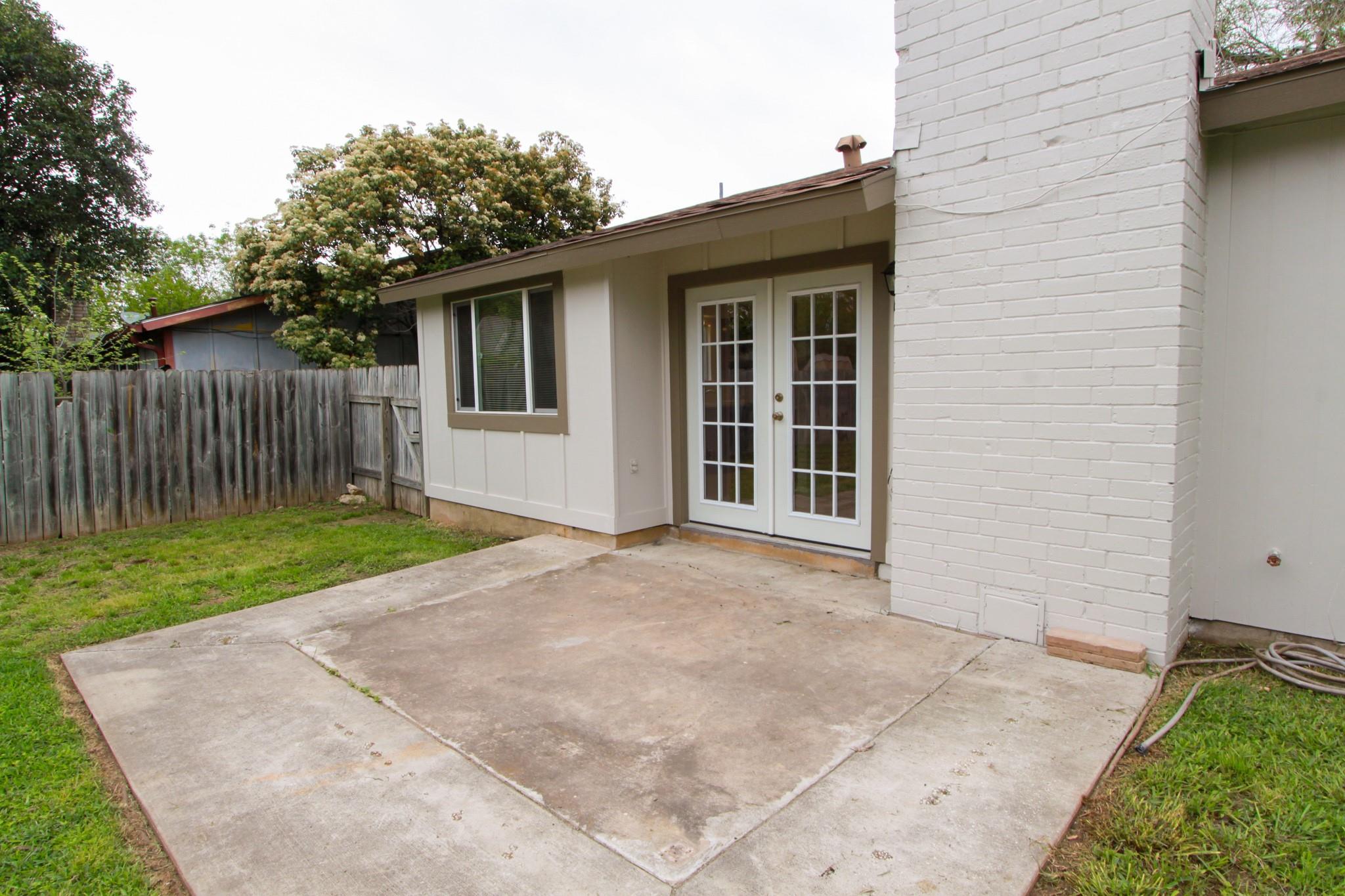 7900 Whitsun Dr, Austin, TX 78749