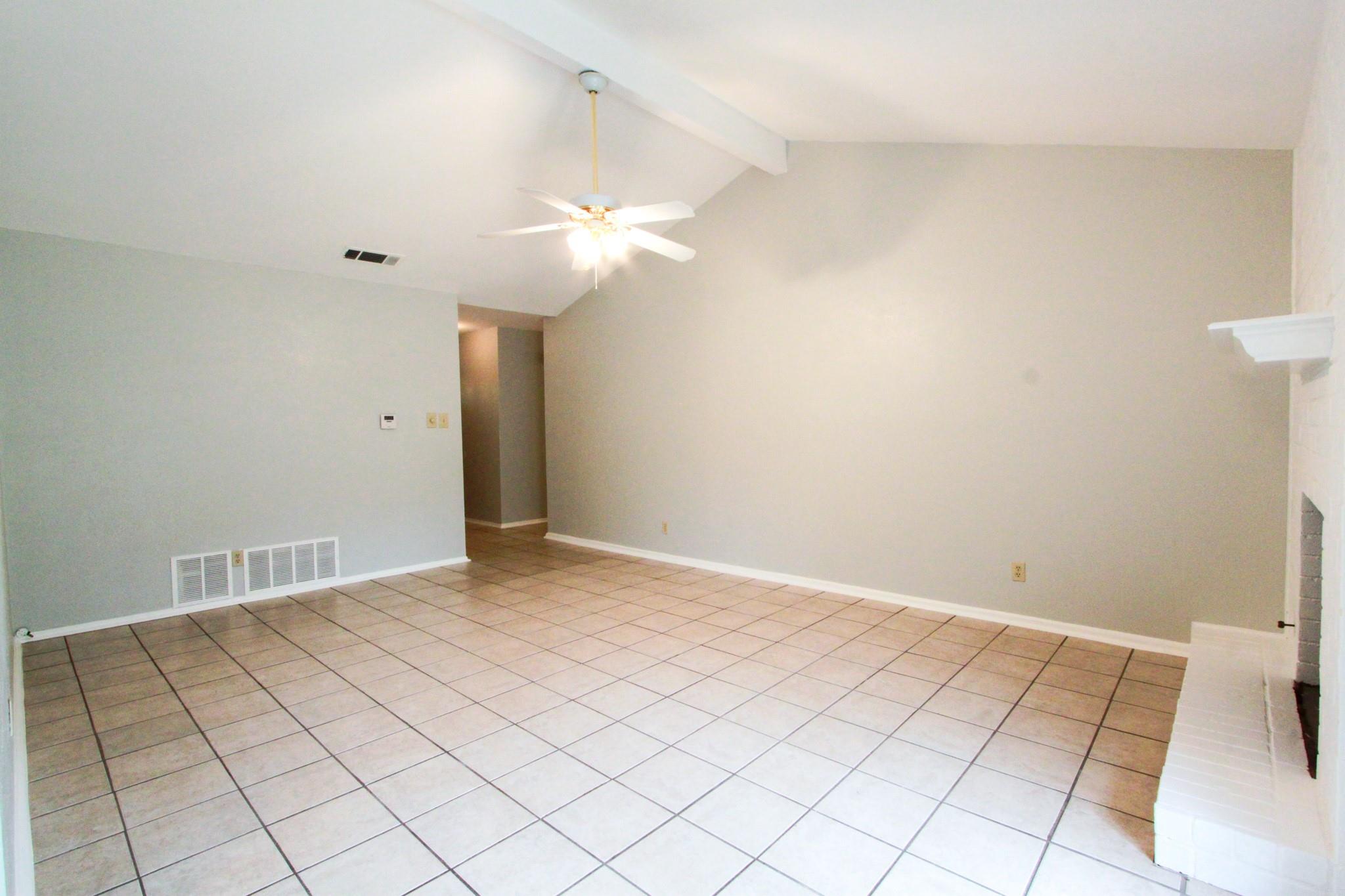 7900 Whitsun Dr, Austin, TX 78749