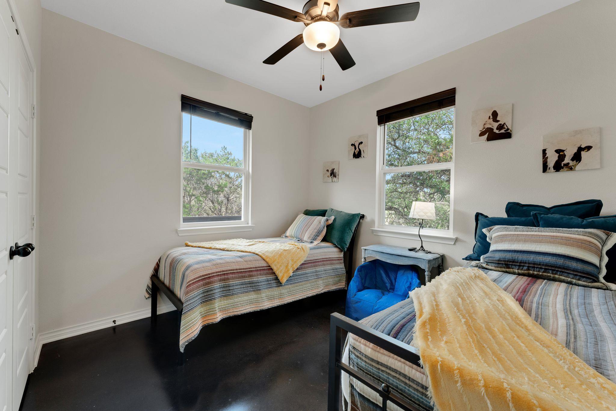 1089 Hidden Hills Dr # B, Dripping Springs, TX 78620