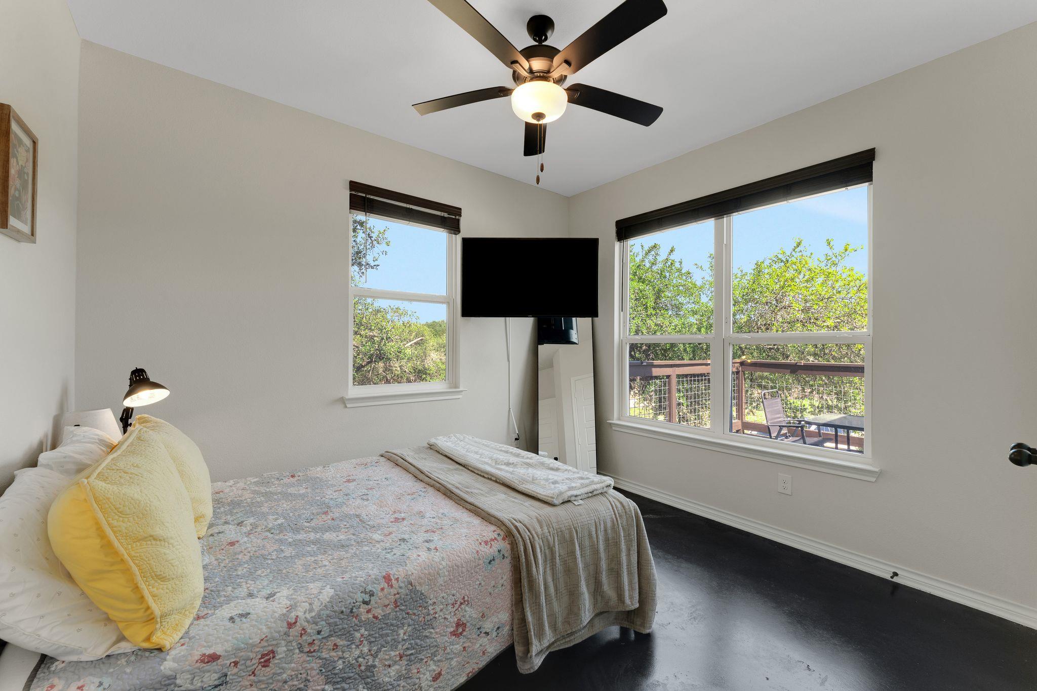 1089 Hidden Hills Dr # B, Dripping Springs, TX 78620